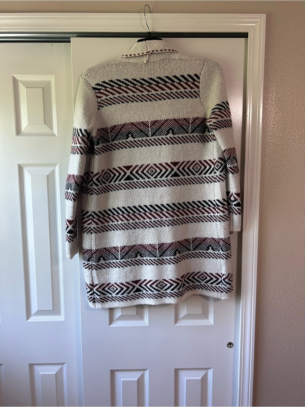 Open-Front Cardigan with Aztec Stripes - Picture 2 of 4